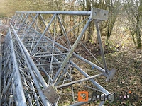 Metaal pyloonstructuur voor joskin voetbalveld - afbeelding 3 van  6