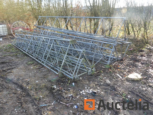 Metaal pyloonstructuur voor joskin voetbalveld - afbeelding 5 van  6