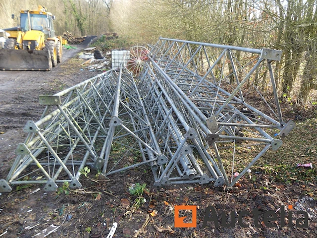 Metaal pyloonstructuur voor joskin voetbalveld - afbeelding 6 van  6