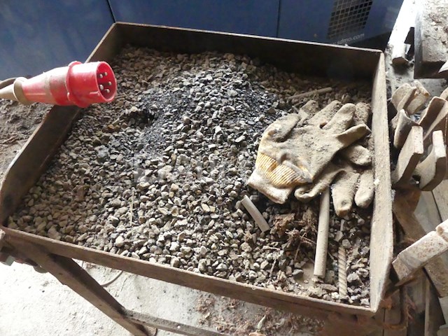 Metaal smeden - afbeelding 4 van  5