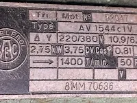 Metaalbewerkingsmachine - afbeelding 9 van  11
