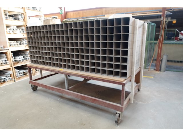 Metaal/houten stockagekar - afbeelding 1 van  2