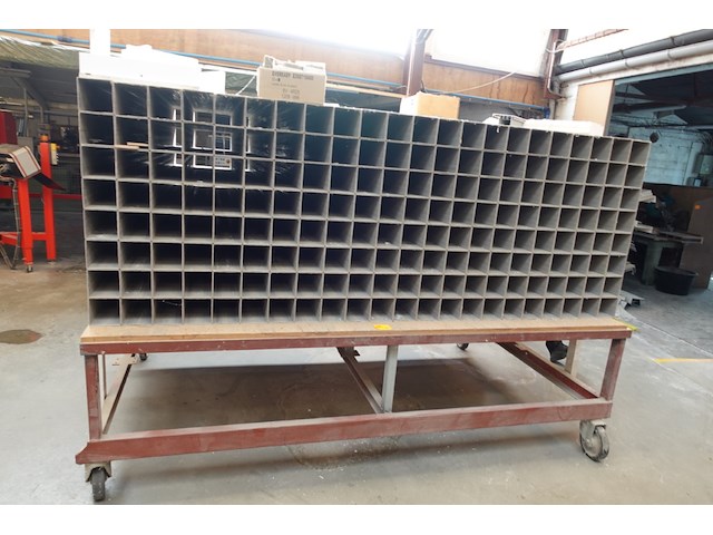 Metaal/houten stockagekar - afbeelding 2 van  2