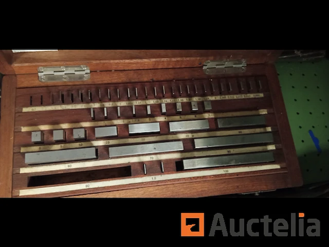 Metaalindustrie stanbel 19" - afbeelding 14 van  15