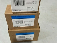 Metaalschroef m4x12 - m4x20 - m4x35 3x200 stuks - afbeelding 3 van  3