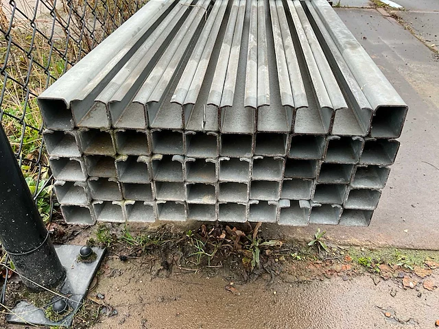 Metaalvoorraden - metalen profielen 6000x40x35mm 50 stuks - afbeelding 2 van  4