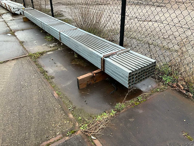 Metaalvoorraden - metalen profielen 6000x40x35mm 50 stuks - afbeelding 3 van  4