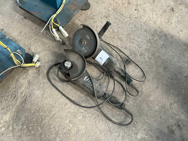 Metabo en hitachi haakse slijpmachine (2x) - afbeelding 3 van  7