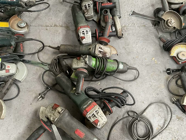 Metabo haakse slijpmachine (10x) - afbeelding 3 van  4