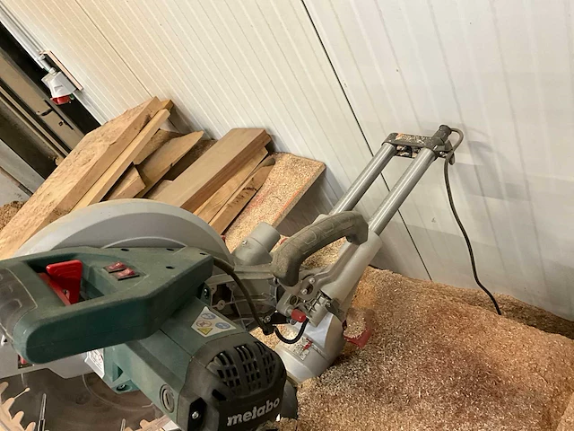 Metabo kgs 305 m cirkelzaagmachine - afbeelding 6 van  6