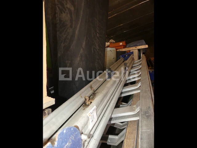 Metabo kgs254 opklapbare tafel radiaalzaag - afbeelding 6 van  7