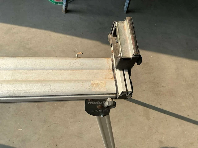 Metabo ksu 400 onderstel afkortzaagmachine - afbeelding 4 van  5