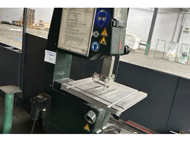 Metabo metaal lintzaag op werktafel n°13 - afbeelding 2 van  9