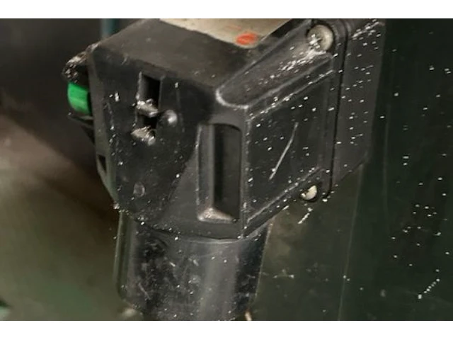 Metabo metaal lintzaag op werktafel n°13 - afbeelding 4 van  9