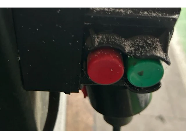 Metabo metaal lintzaag op werktafel n°13 - afbeelding 5 van  9