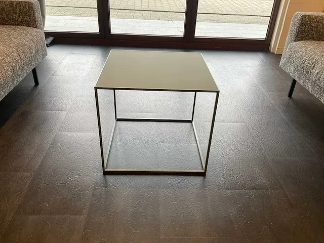 Metaform bijzettafel - afbeelding 1 van  3
