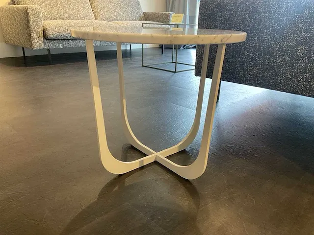 Metaform spindel bijzettafel - afbeelding 3 van  4
