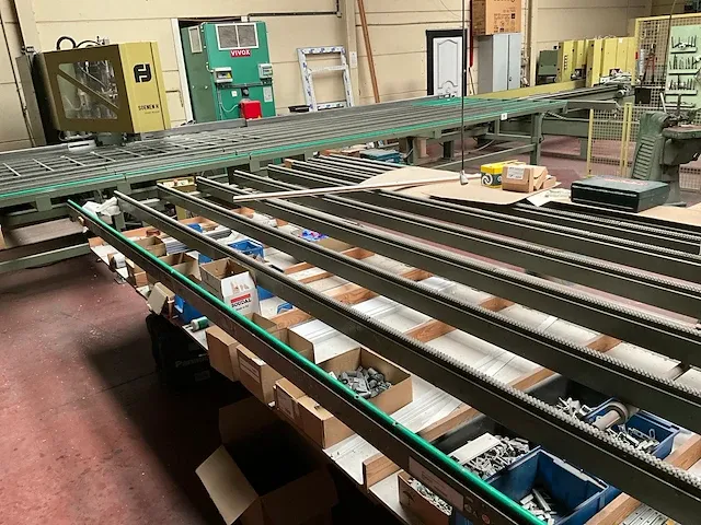 Metalen aan/afvoertafel soenen hendrik - afbeelding 6 van  8