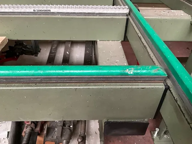 Metalen aan/afvoertafel soenen hendrik - afbeelding 3 van  8