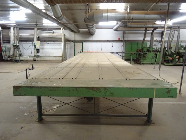 Metalen aanvoertafel - afbeelding 2 van  4