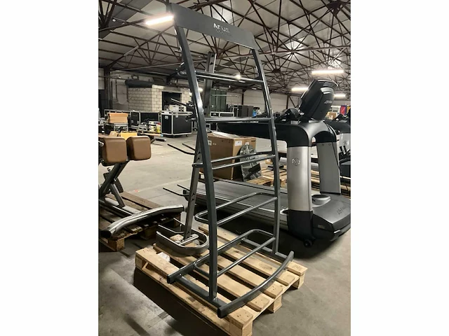 Metalen apus sports rek voor fitness - afbeelding 1 van  7