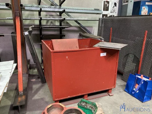 Metalen bak - afbeelding 2 van  4