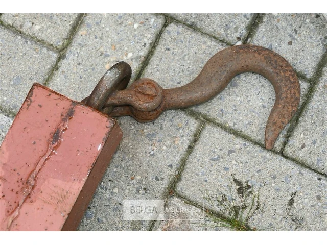 Metalen balk met lasthaak voor heftruck - afbeelding 3 van  3