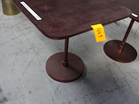 Metalen bijzettafel - afbeelding 1 van  2