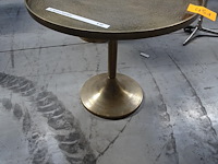 Metalen bijzettafel - afbeelding 1 van  2