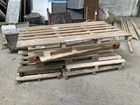 Metalen bok met houtrestanten - afbeelding 3 van  6