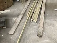 Metalen bok met houtrestanten - afbeelding 6 van  6