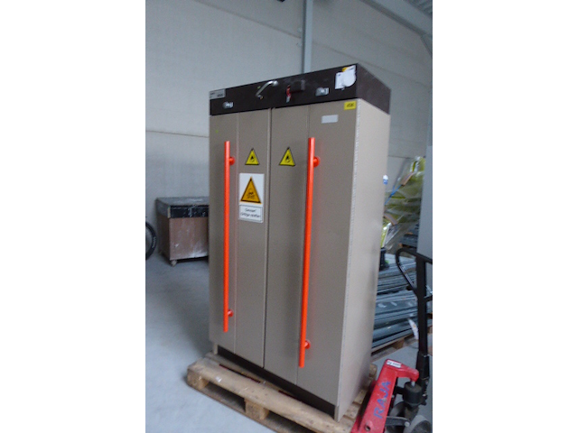 Metalen brandkast - afbeelding 1 van  4