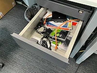 Metalen bureau-eiland - afbeelding 10 van  11