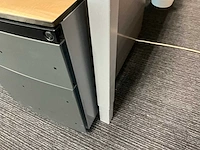 Metalen bureau-eiland - afbeelding 4 van  7