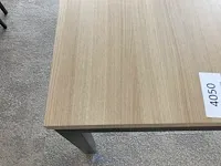 Metalen bureau met formica bovenblad - afbeelding 3 van  5