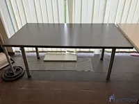 Metalen bureau - afbeelding 3 van  4