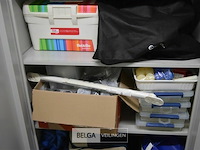 Metalen bureaukast met inhoud - afbeelding 4 van  5