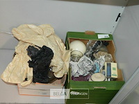 Metalen bureaukast met inhoud - afbeelding 6 van  6