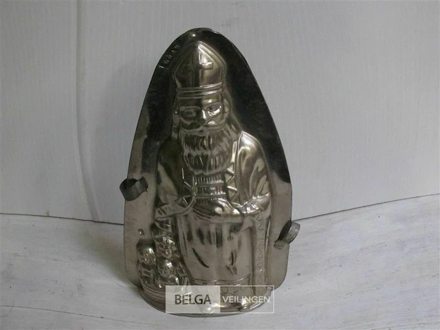 Metalen chocolade gietmal sint figuur - afbeelding 3 van  4