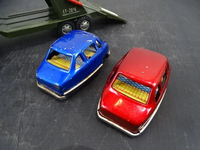 Metalen collectie speelgoed - afbeelding 3 van  6