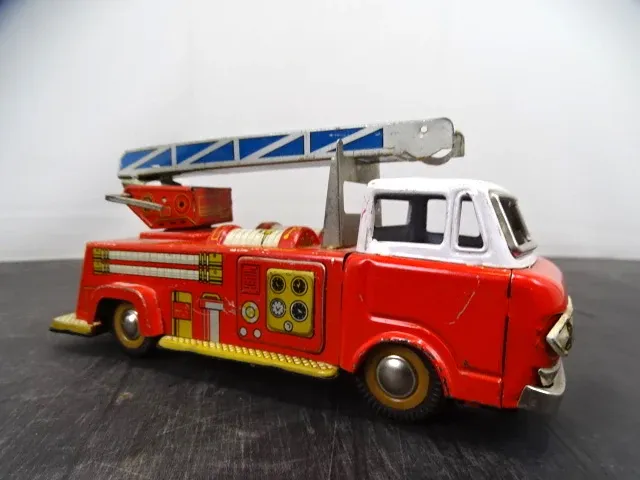 Metalen collectie speelgoed - afbeelding 6 van  6