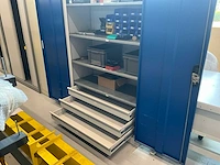 Metalen cp werkkast met inhoud + treston werktafel - afbeelding 1 van  27