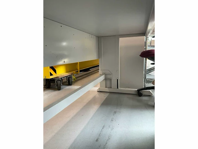 Metalen cp werkkast met inhoud + treston werktafel - afbeelding 20 van  27