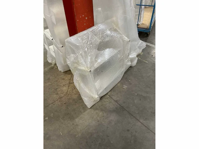Metalen design wandrekken (4x) - afbeelding 4 van  5