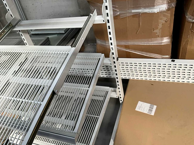 Metalen display rekken (5x) - afbeelding 9 van  17