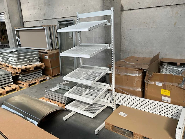 Metalen display rekken (5x) - afbeelding 1 van  17