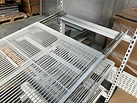 Metalen display rekken (5x) - afbeelding 10 van  17