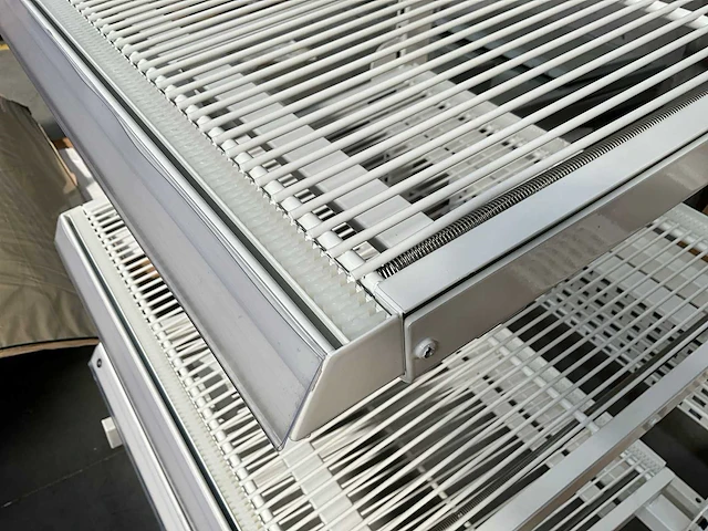 Metalen display rekken (5x) - afbeelding 16 van  17