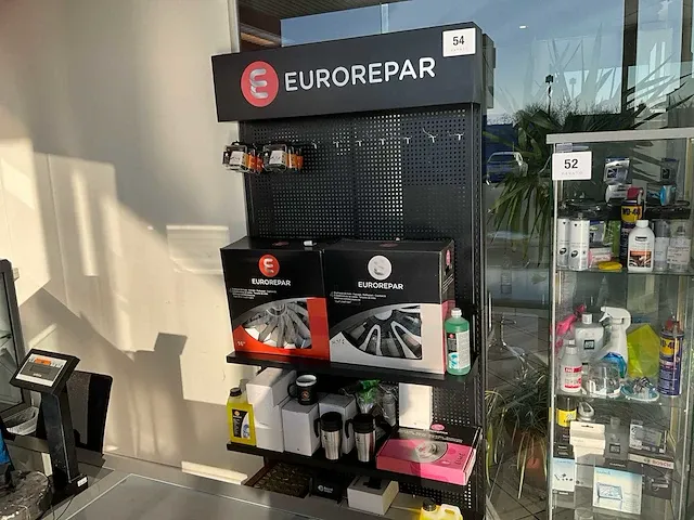 Metalen displayrek eurorepar met inhoud - afbeelding 1 van  13
