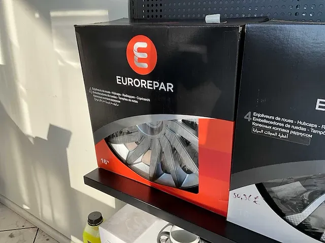 Metalen displayrek eurorepar met inhoud - afbeelding 9 van  13